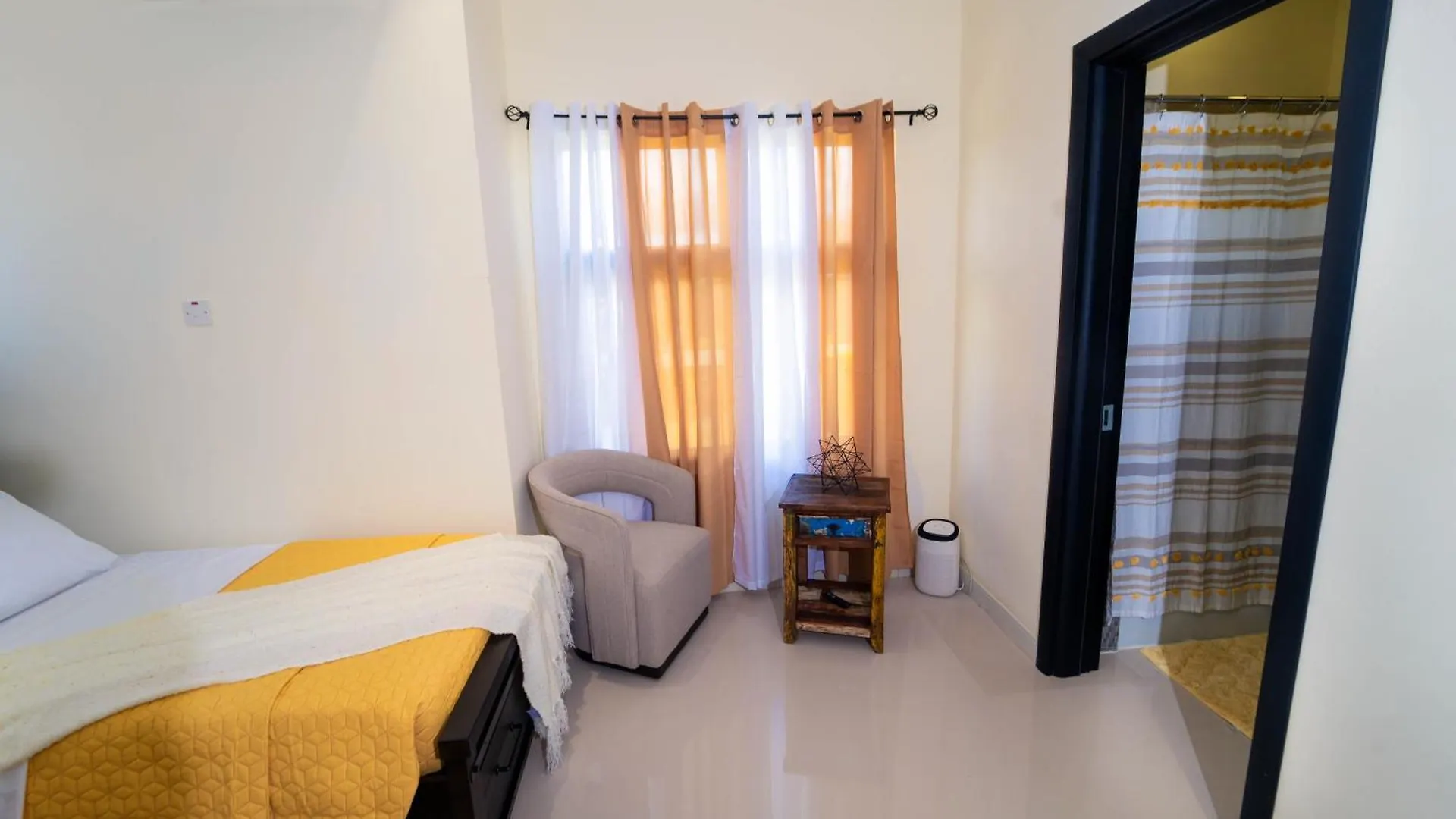 Pyramid Dreamstay 67 أوشو ريوس بيت ضيافة